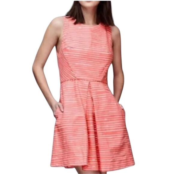 Gap Striped Fit & Flare Sleeveless Crew Neck Above Knee Dress Color Coral Size 8 - Picture 1 of 12